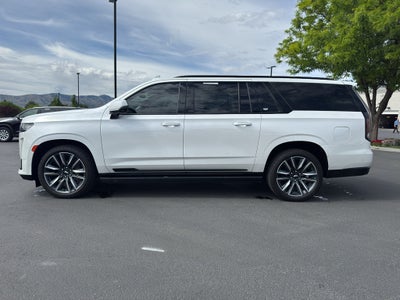 2022 Cadillac Escalade ESV Sport Platinum