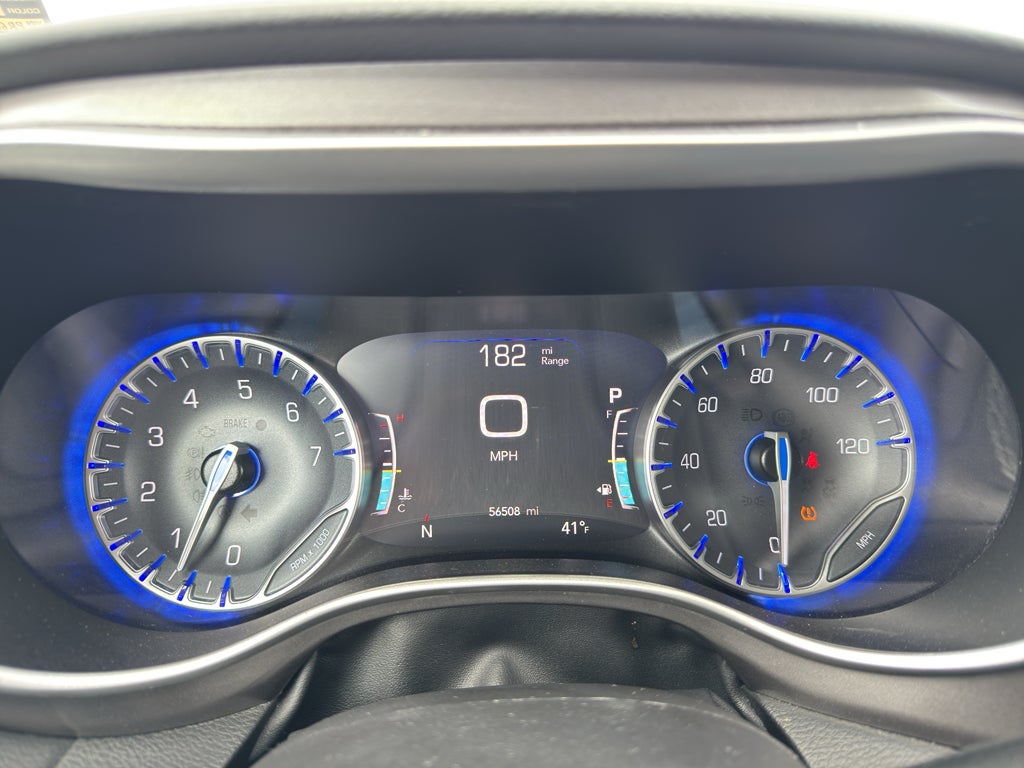 2023 Chrysler Pacifica Touring L