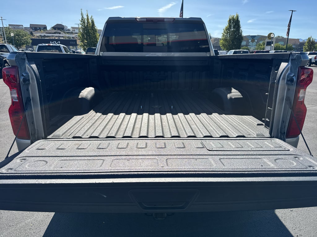 2024 Chevrolet Silverado LT