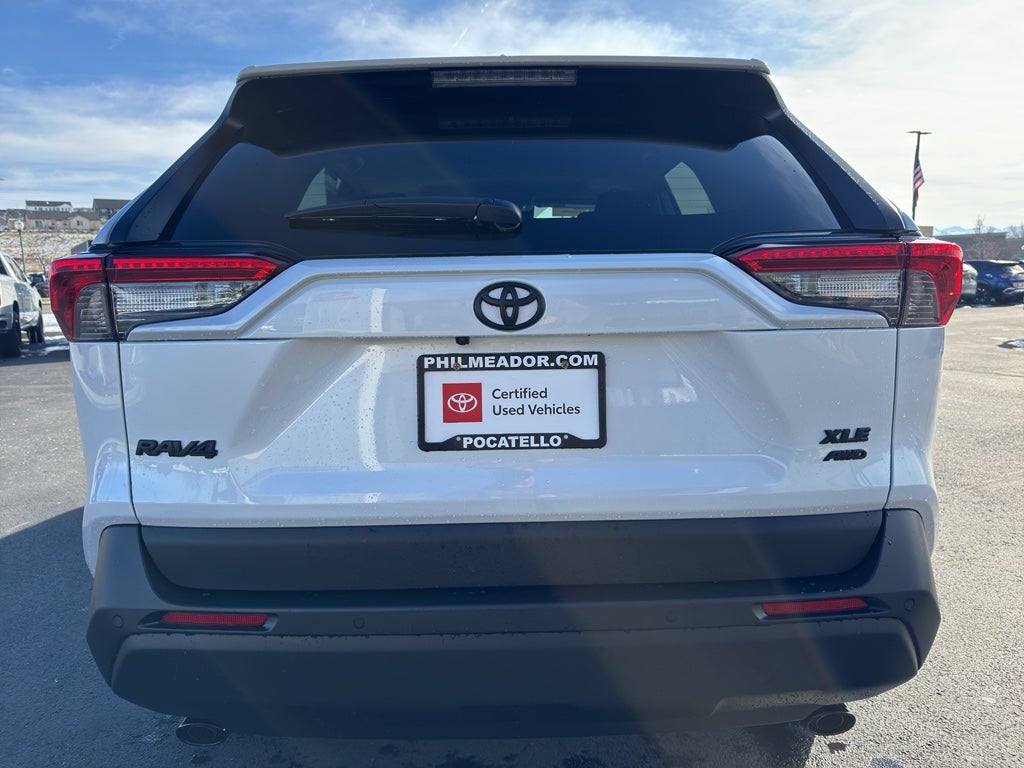 2025 Toyota RAV4 XLE Premium