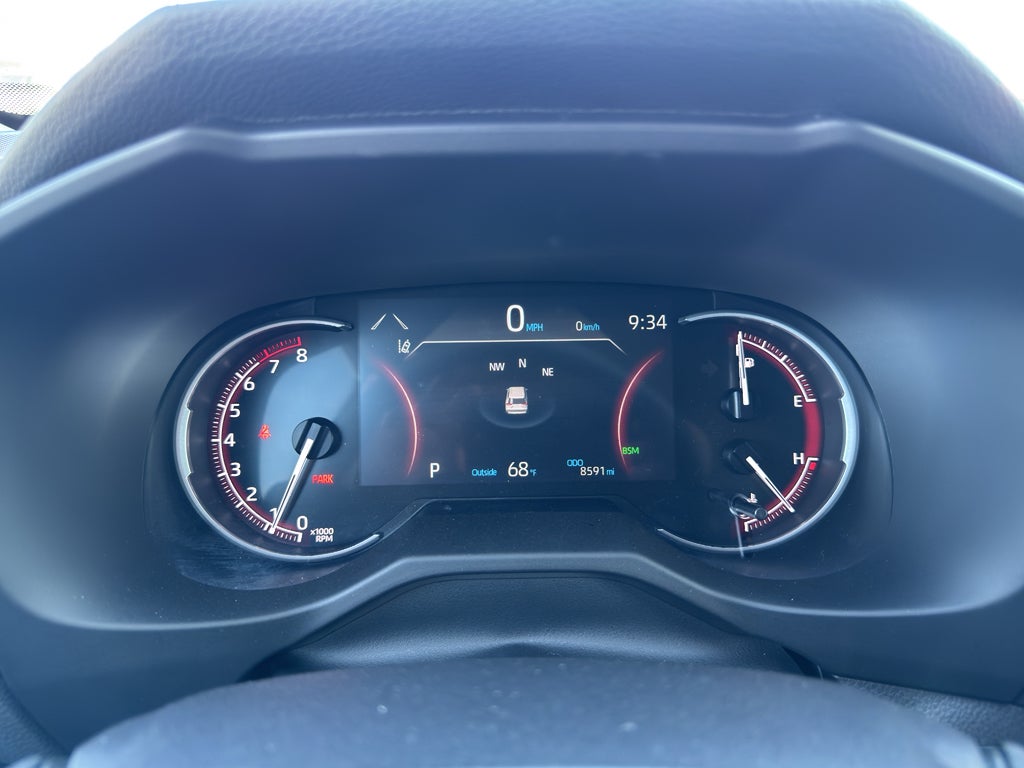 2025 Toyota RAV4 XLE Premium