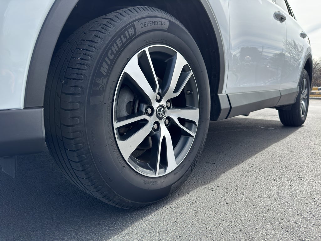 2018 Toyota RAV4 XLE