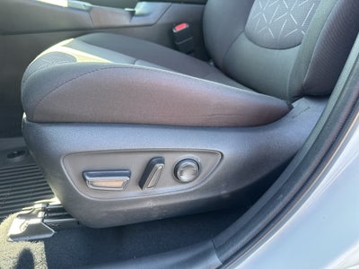 2024 Toyota RAV4 Hybrid Hybrid XLE