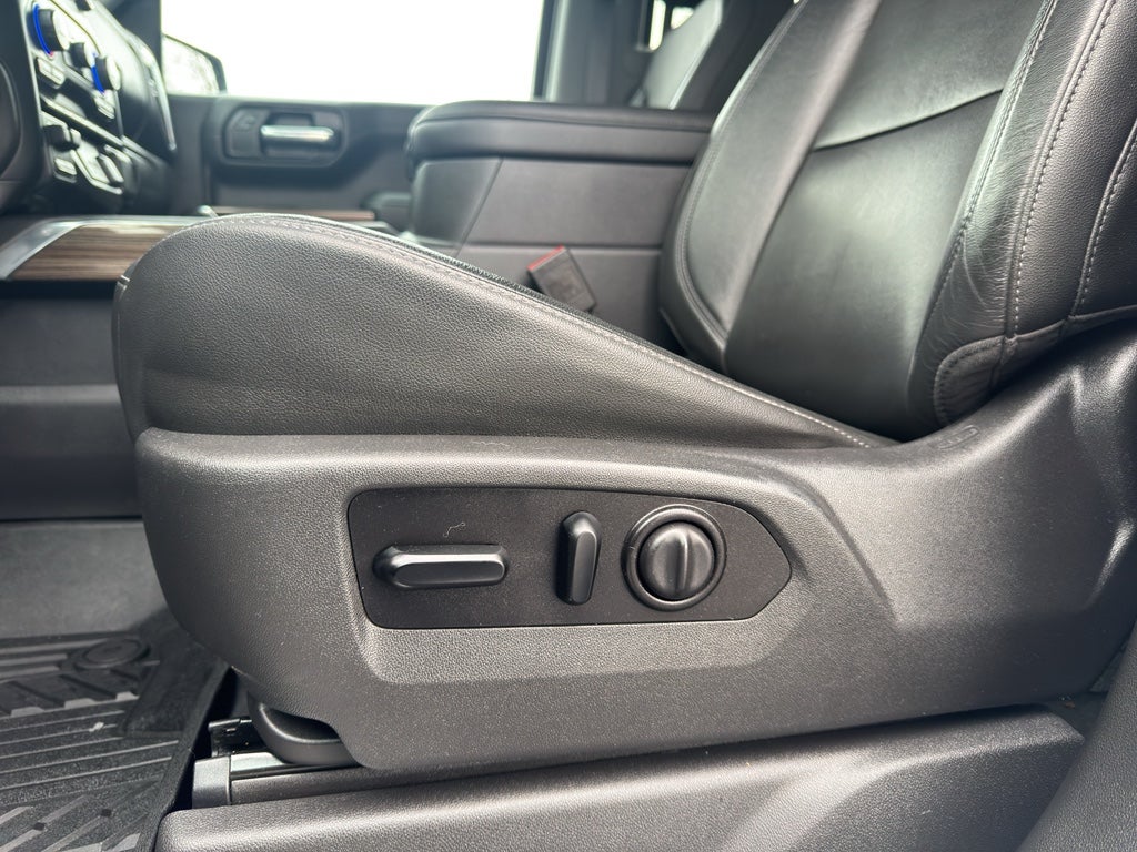 2020 Chevrolet Silverado RST