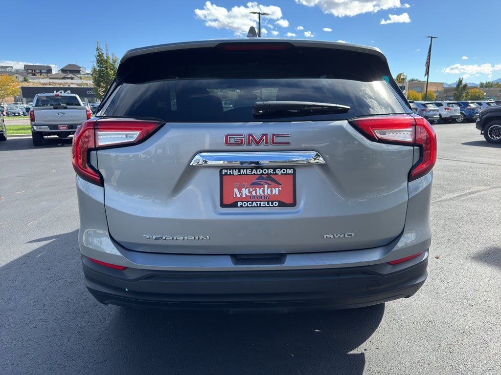 2024 GMC Terrain SLE
