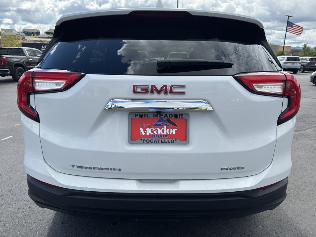 2024 GMC Terrain SLE