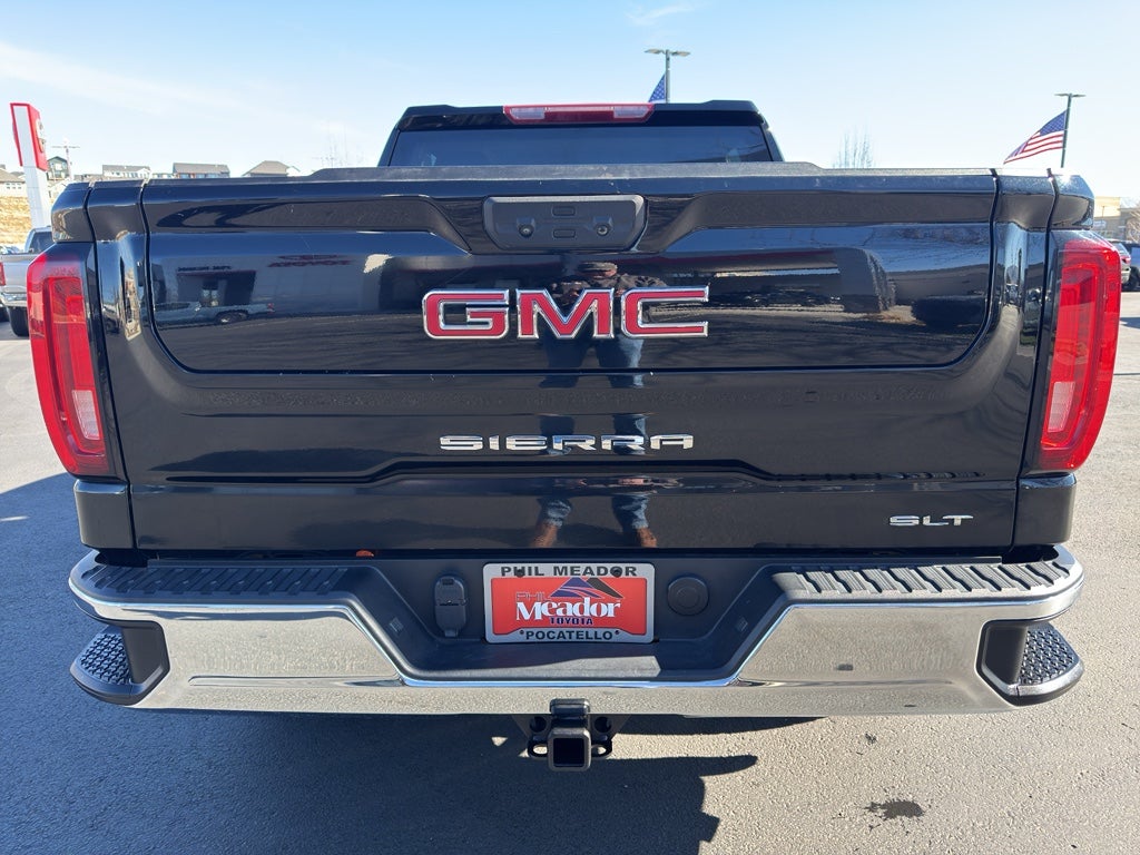 2024 GMC Sierra SLT
