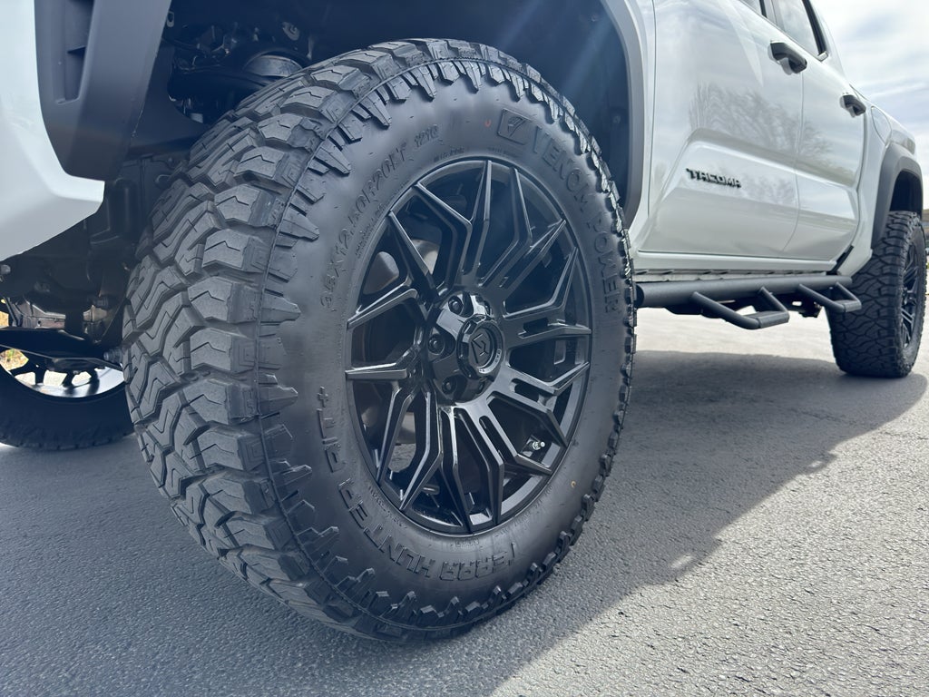 2025 Toyota Tacoma Hybrid TRD Off Road Hybrid