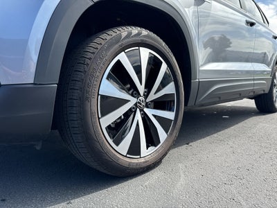 2023 Volkswagen Taos SE
