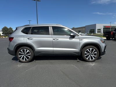 2023 Volkswagen Taos SE