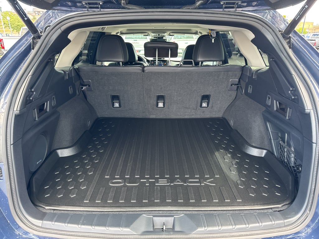 2025 Subaru Outback Touring XT