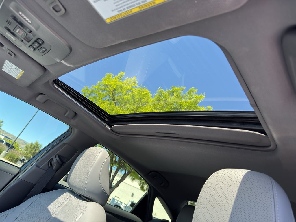 2019 Toyota Avalon Hybrid Limited