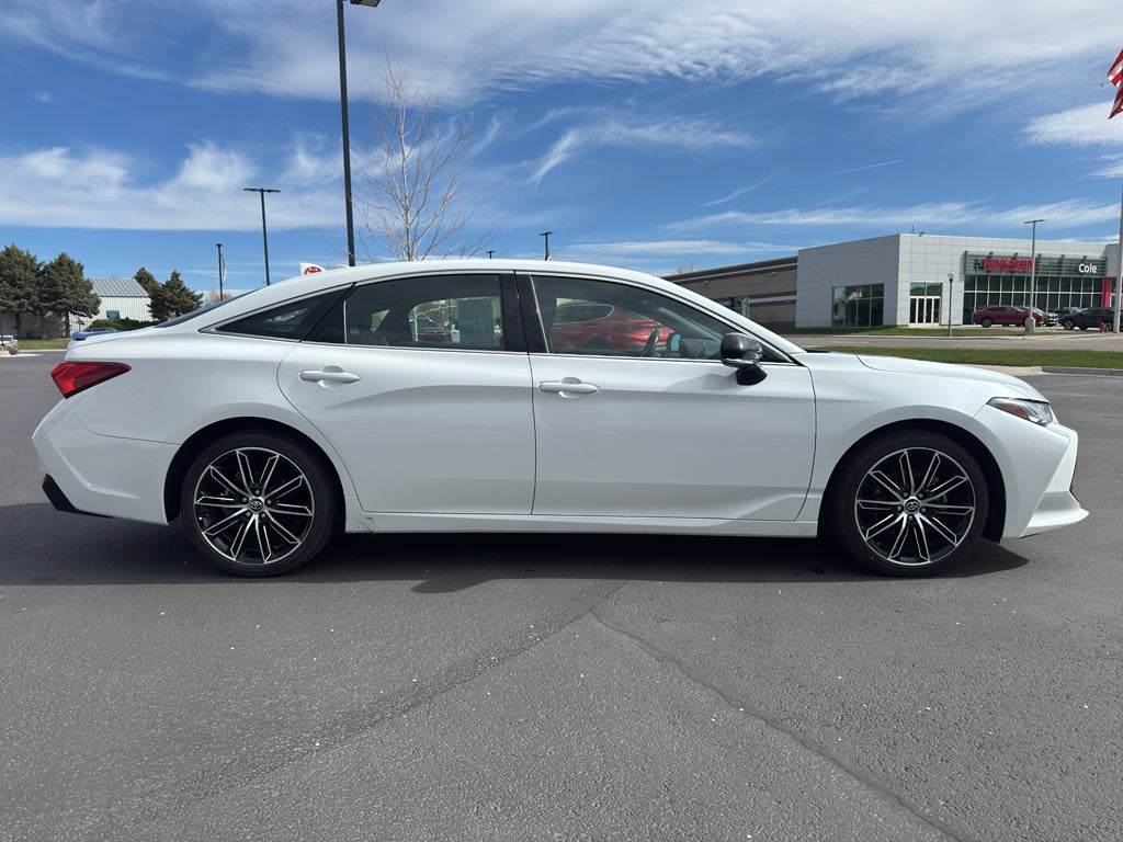 2019 Toyota Avalon Touring