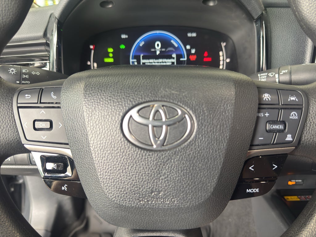 2025 Toyota Camry Hybrid LE