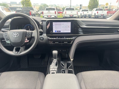 2025 Toyota Camry Hybrid LE