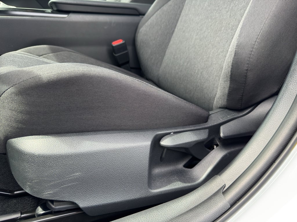 2026 Toyota Camry Hybrid LE