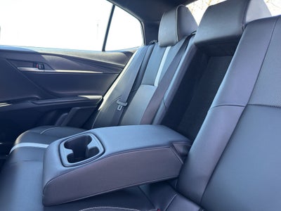 2025 Toyota Camry Hybrid SE