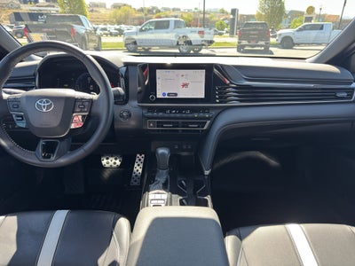 2025 Toyota Camry Hybrid SE