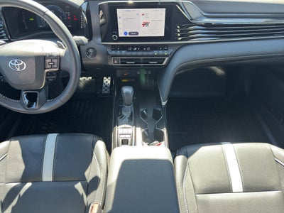 2025 Toyota Camry Hybrid SE