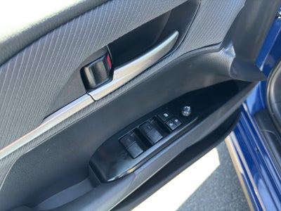 2025 Toyota Camry Hybrid SE
