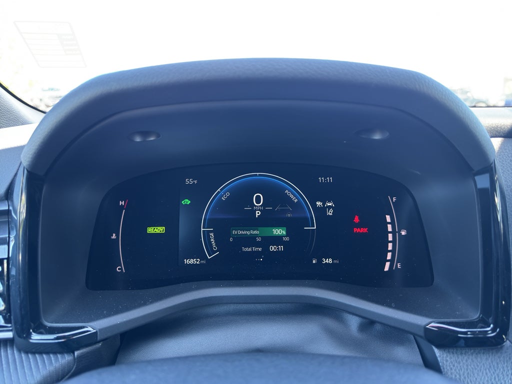 2025 Toyota Camry Hybrid SE