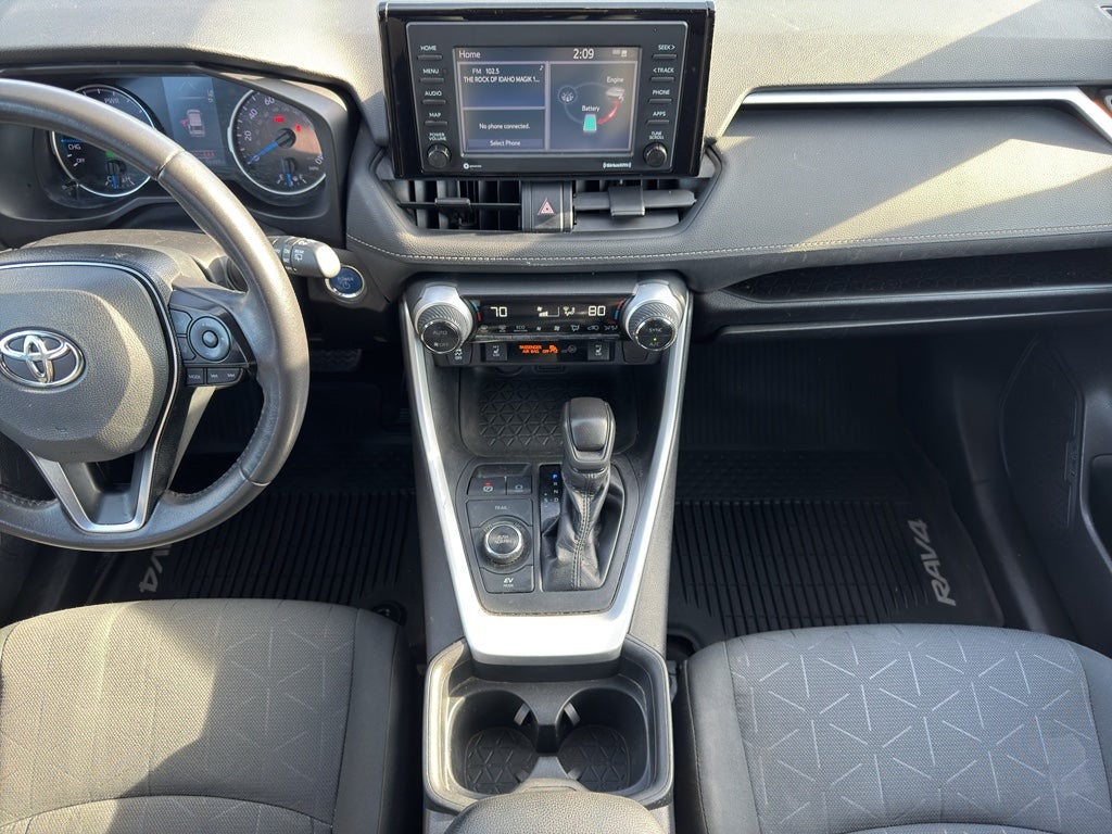 2020 Toyota RAV4 Hybrid XLE