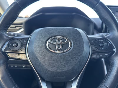 2020 Toyota RAV4 Hybrid XLE