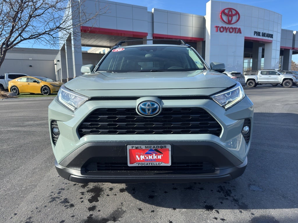 2020 Toyota RAV4 Hybrid XLE