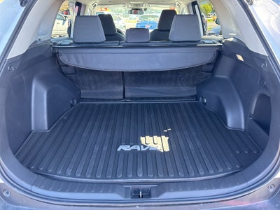 2025 Toyota RAV4 Hybrid Hybrid XLE