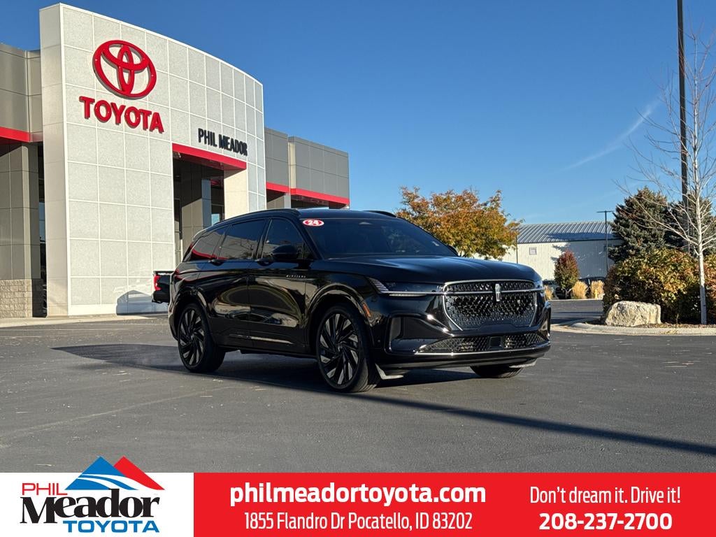 2024 Lincoln Nautilus Reserve