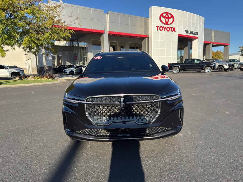 2024 Lincoln Nautilus Reserve