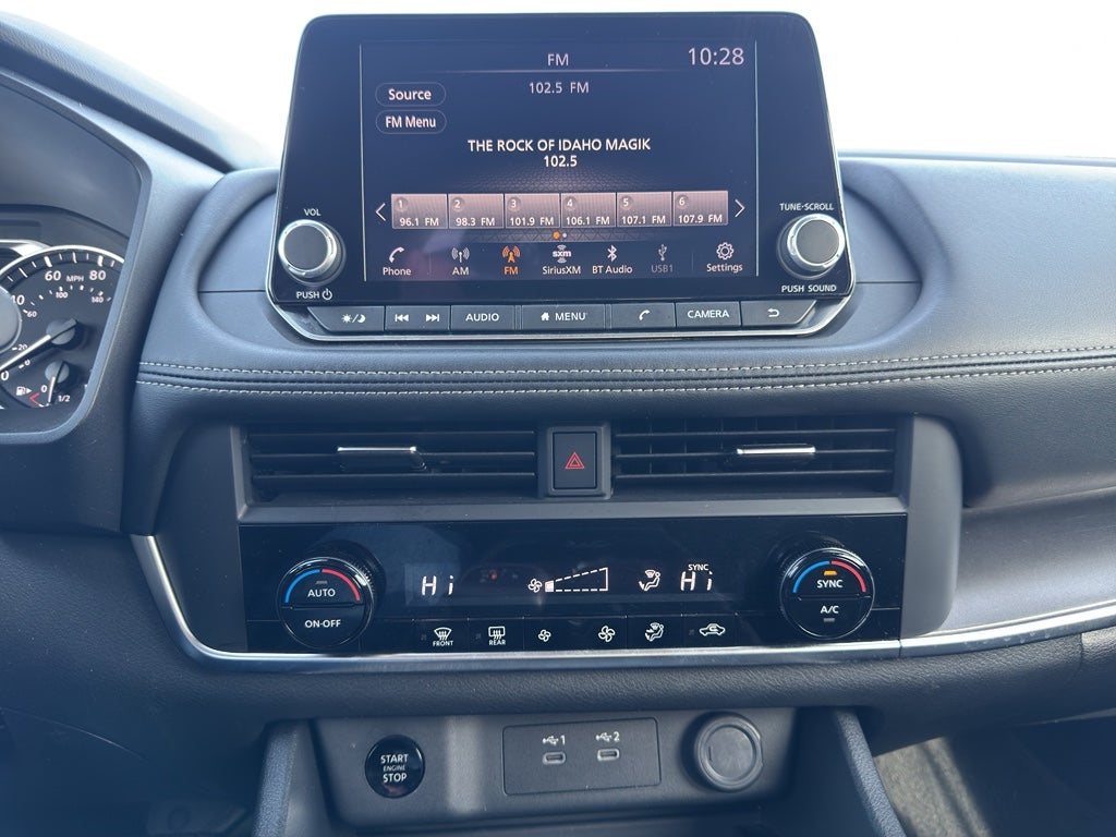 2024 Nissan Rogue SV