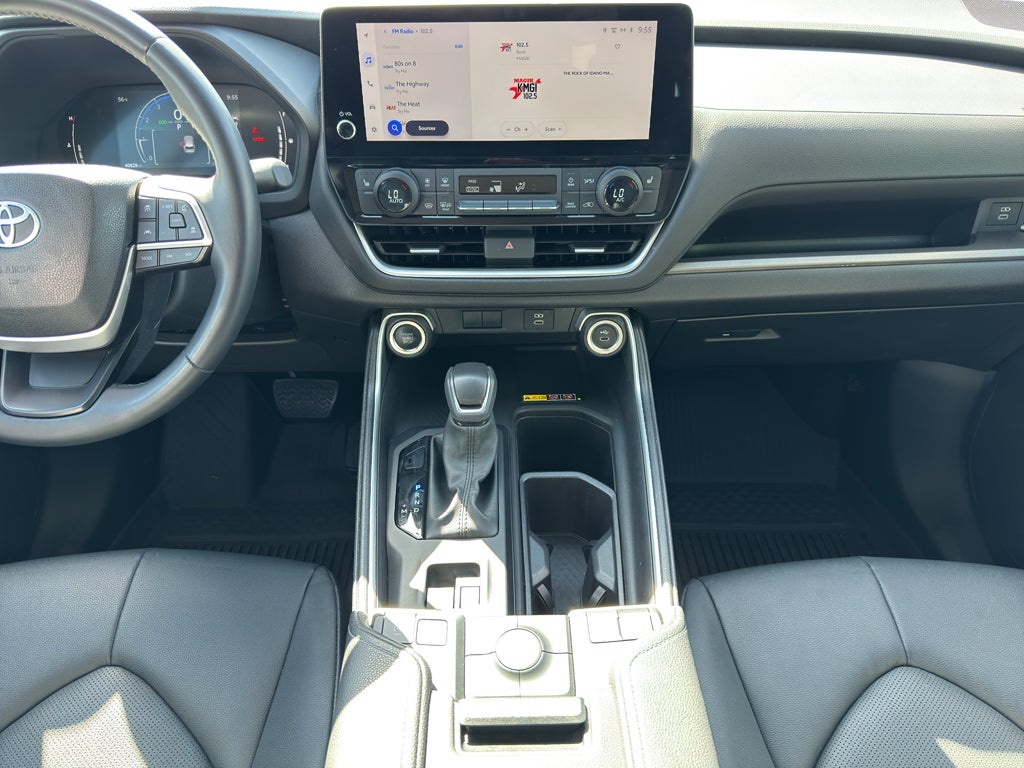 2025 Toyota Grand Highlander XLE
