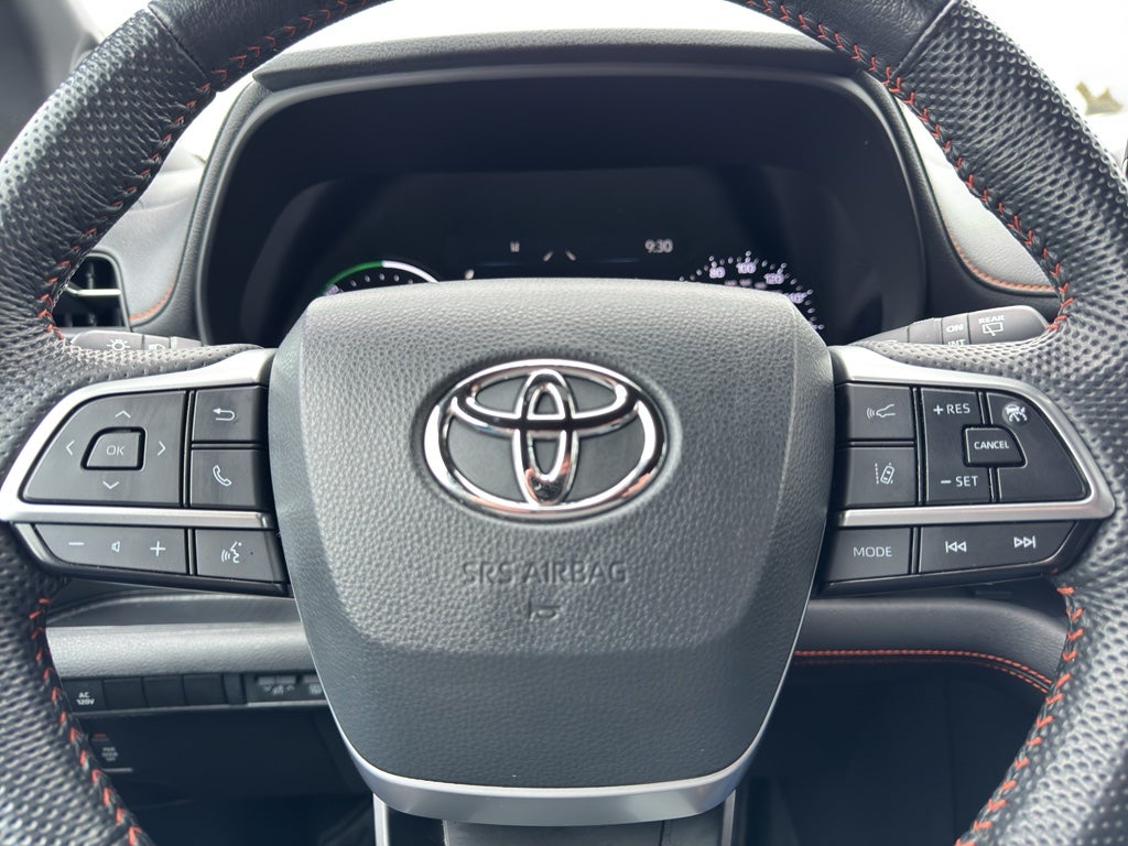 2024 Toyota Sienna XSE