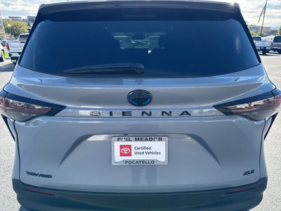 2025 Toyota Sienna Woodland Edition