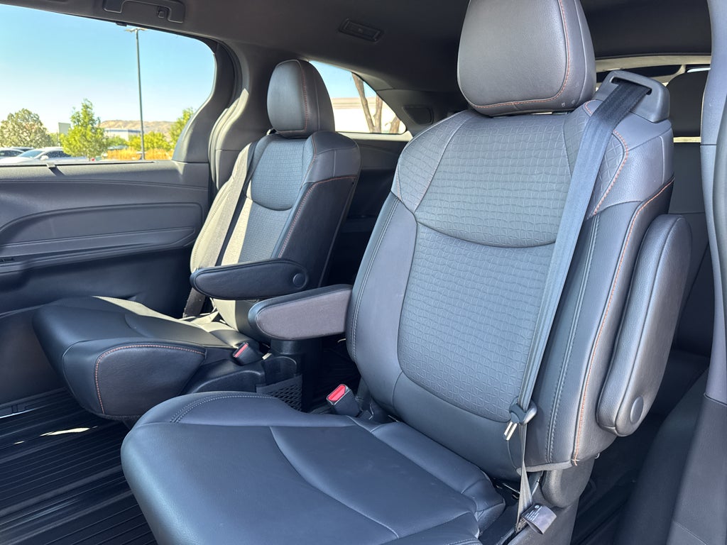 2021 Toyota Sienna XSE