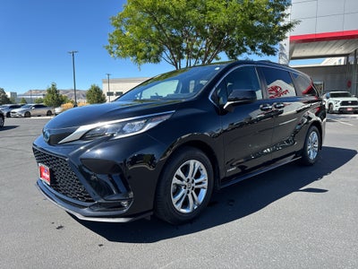 2021 Toyota Sienna XSE