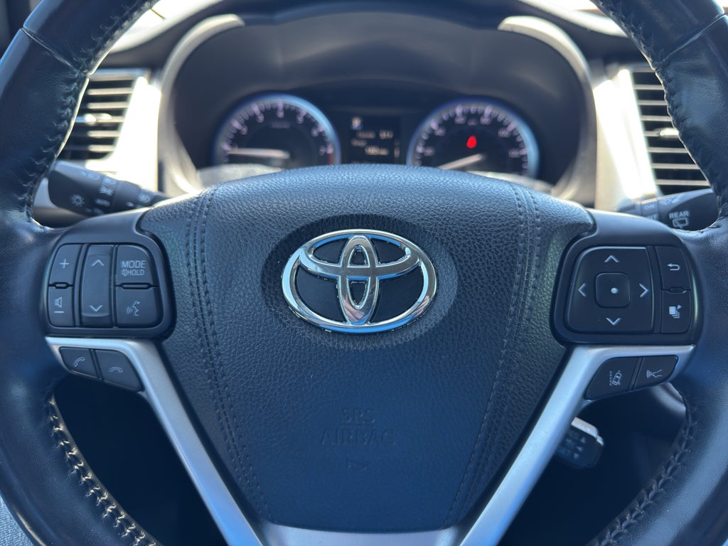 2017 Toyota Highlander Limited Platinum