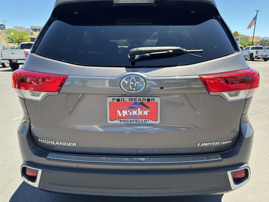 2017 Toyota Highlander Limited Platinum