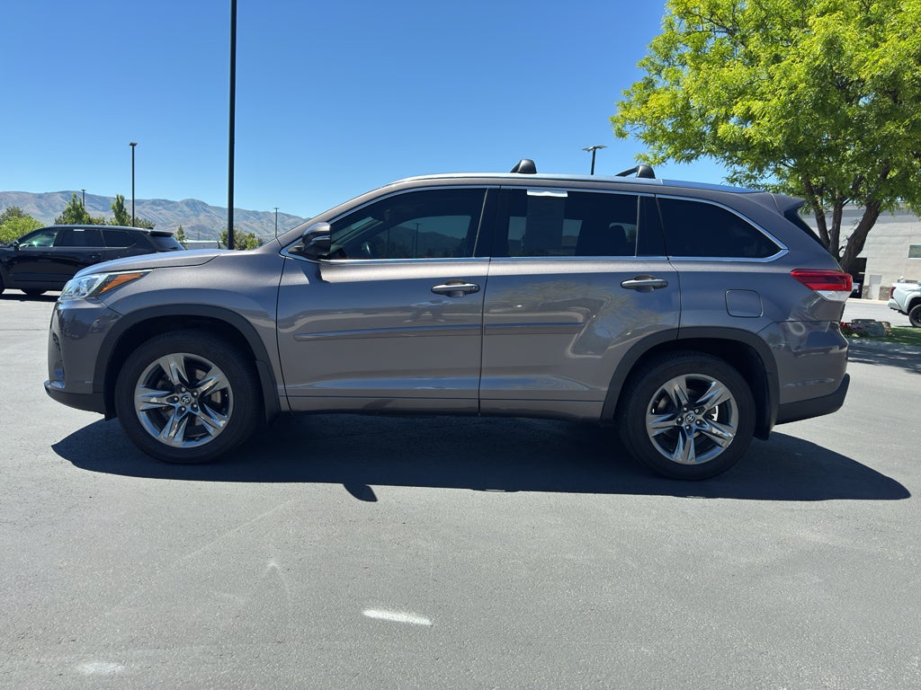2017 Toyota Highlander Limited Platinum