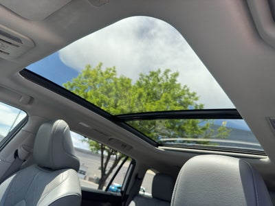 2022 Toyota Highlander Hybrid Hybrid Platinum
