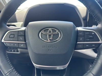 2022 Toyota Highlander Hybrid Hybrid Platinum