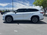 2022 Toyota Highlander Hybrid Hybrid Platinum