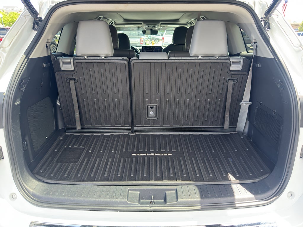 2022 Toyota Highlander Hybrid Hybrid Platinum