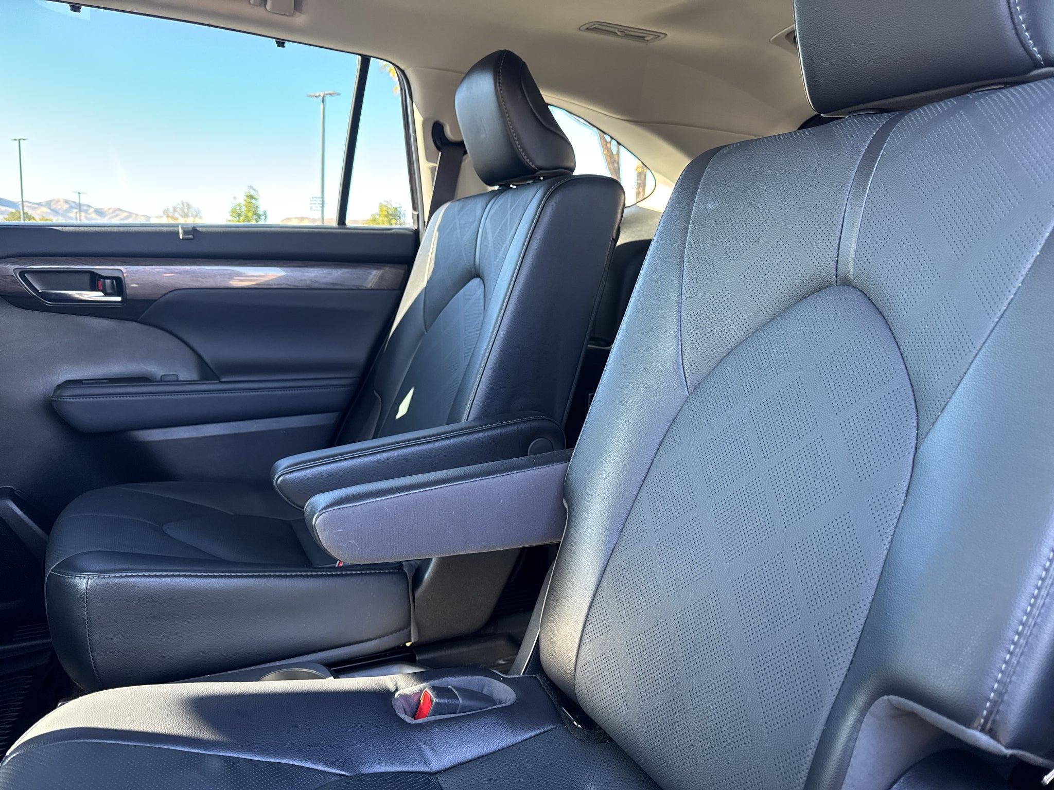 2022 Toyota Highlander Hybrid Hybrid Platinum
