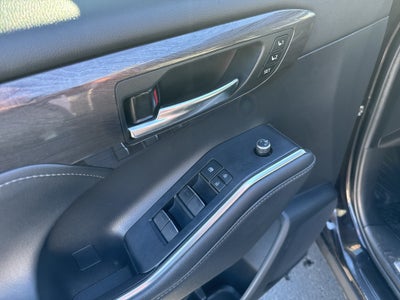 2022 Toyota Highlander Hybrid Hybrid Platinum