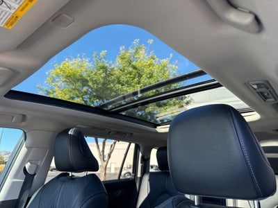 2022 Toyota Highlander Hybrid Hybrid Platinum