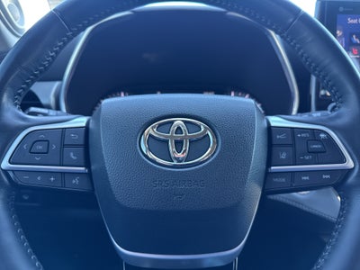 2022 Toyota Highlander Hybrid Hybrid Platinum