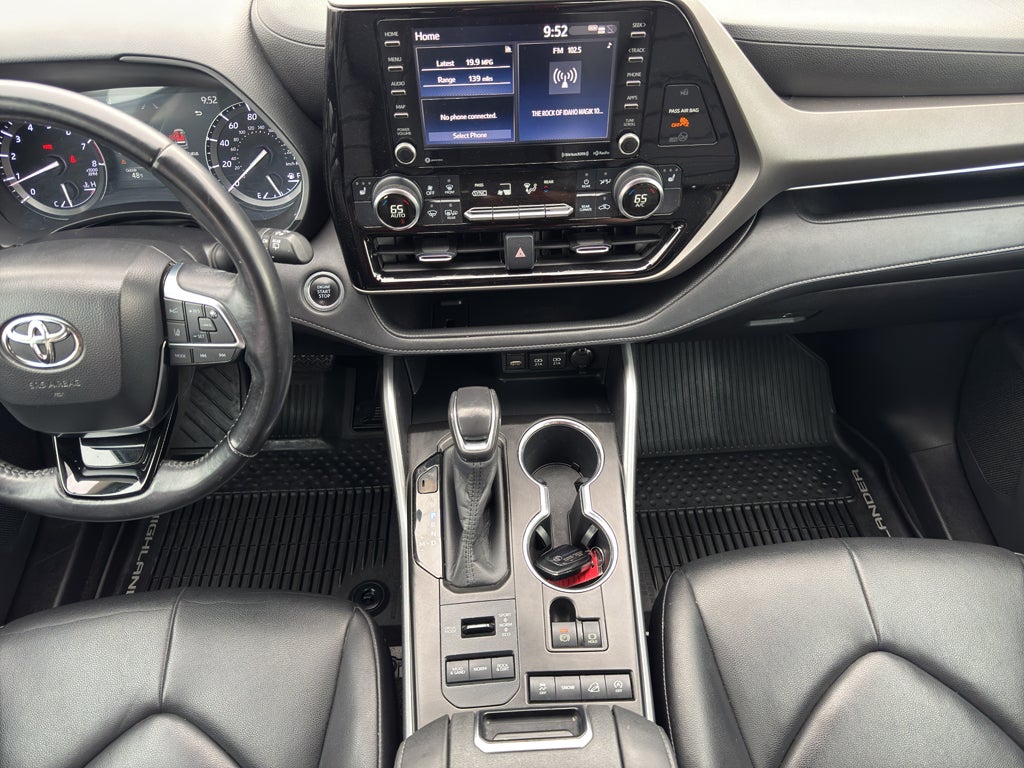 2020 Toyota Highlander XLE