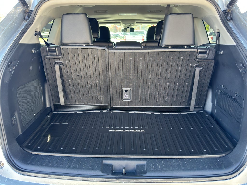 2023 Toyota Highlander Hybrid Hybrid Limited